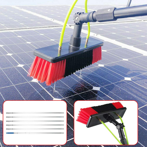 أدوات تنظيف الألواح الشمسية