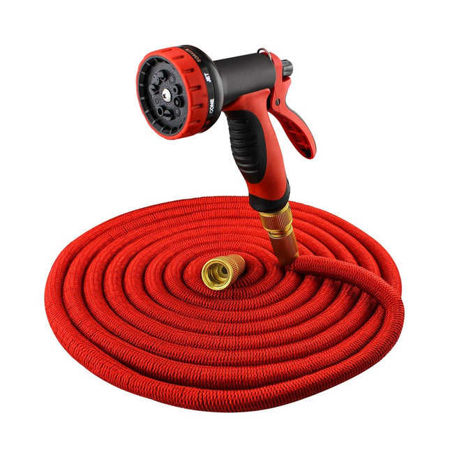 The magic garden hose is expandable from 5 to 25 metres 