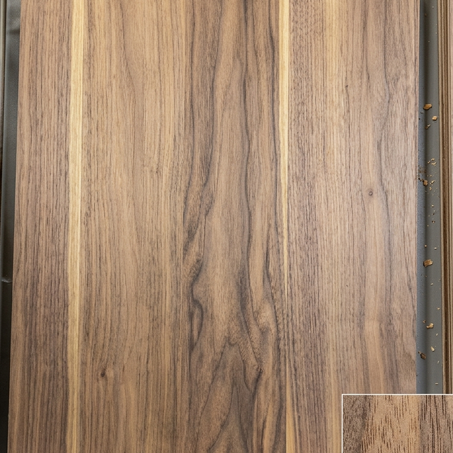 Black Decorative Shelf (80 x 28 x 28 cm)