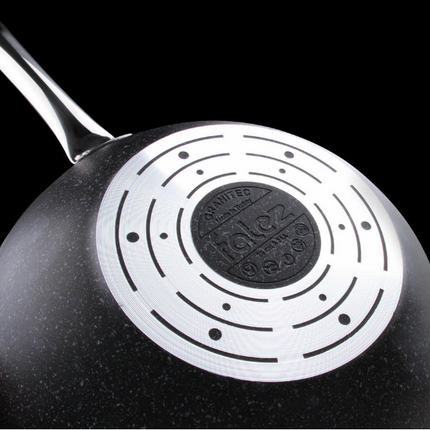 مقلاة فاليز سوداء 28 سم