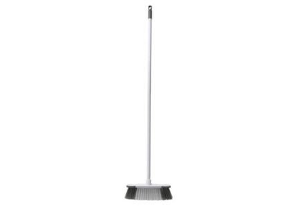 SOFT BROOM WITH WHITE BRUSH