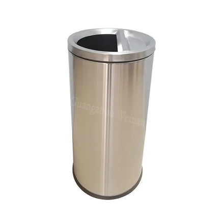 سلة نفايات لون سلفر مقاس 25*61سم