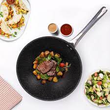 مقلاة فاليز سوداء 28 سم