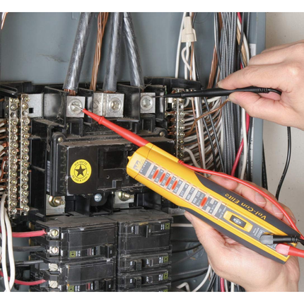 كاشف فولطية