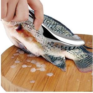 KITCHEN CRAFT FISH SCALER
