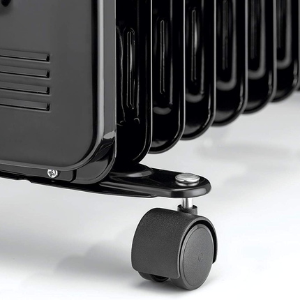 دفاية (صوبة) زيتية بلاك أند ديكر 11 ريشة  2500 واط