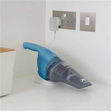 Black &amp; Decker Wet &amp; Dry Dust Remover, 3.6 Volt 5.4 Watt 