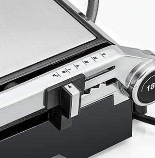 شواية بلاك أند ديكر فاميلي صحي 2000 واط