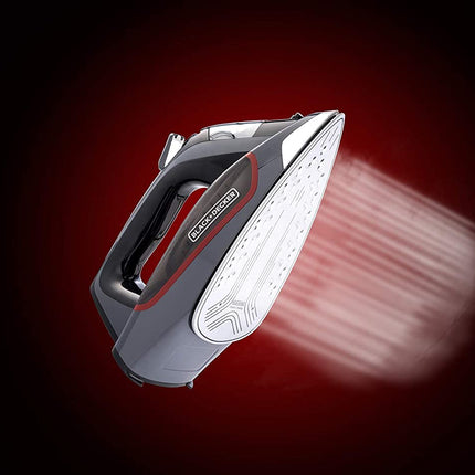 مكواة بخار بلاك أند ديكر 2200 واط قاعدة سيراميك مع خاصية التنظيف الذاتي