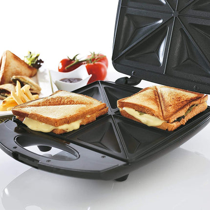 BLACK $ DECKER 4 SLOT SANDWICH MAKER, 1400 WATTS - BLACK TS4080-B5