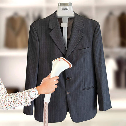 مكواة بخار للملابس من بلاك اند ديكر عمودية مزودة بعلاقة ملابس قابلة للتعديل، 1600 واط