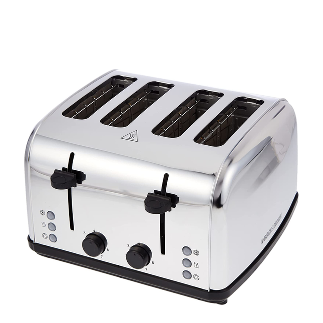 Black &amp; Decker 4 slice toaster, 1800 watts