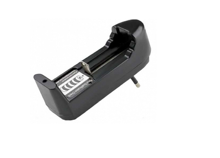 BATTERY UNIVERSAL 3.7V CHARGER